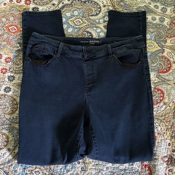 Chico’s the Platinum JEGGING 12 - Picture 10 of 10